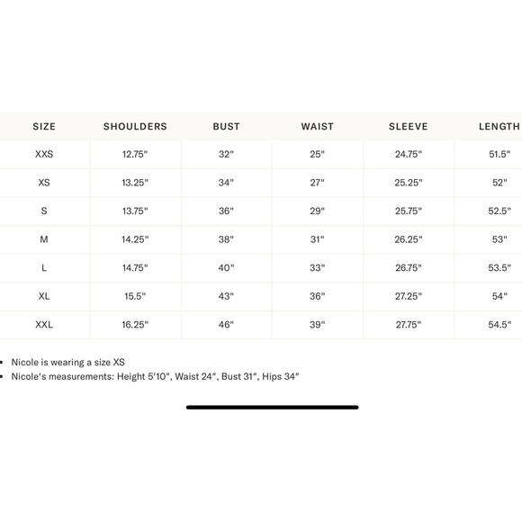 HYACINTH HOUSE Black Jacquard Puff Sleeve Midi Darcy Dress - Picture 10 of 11